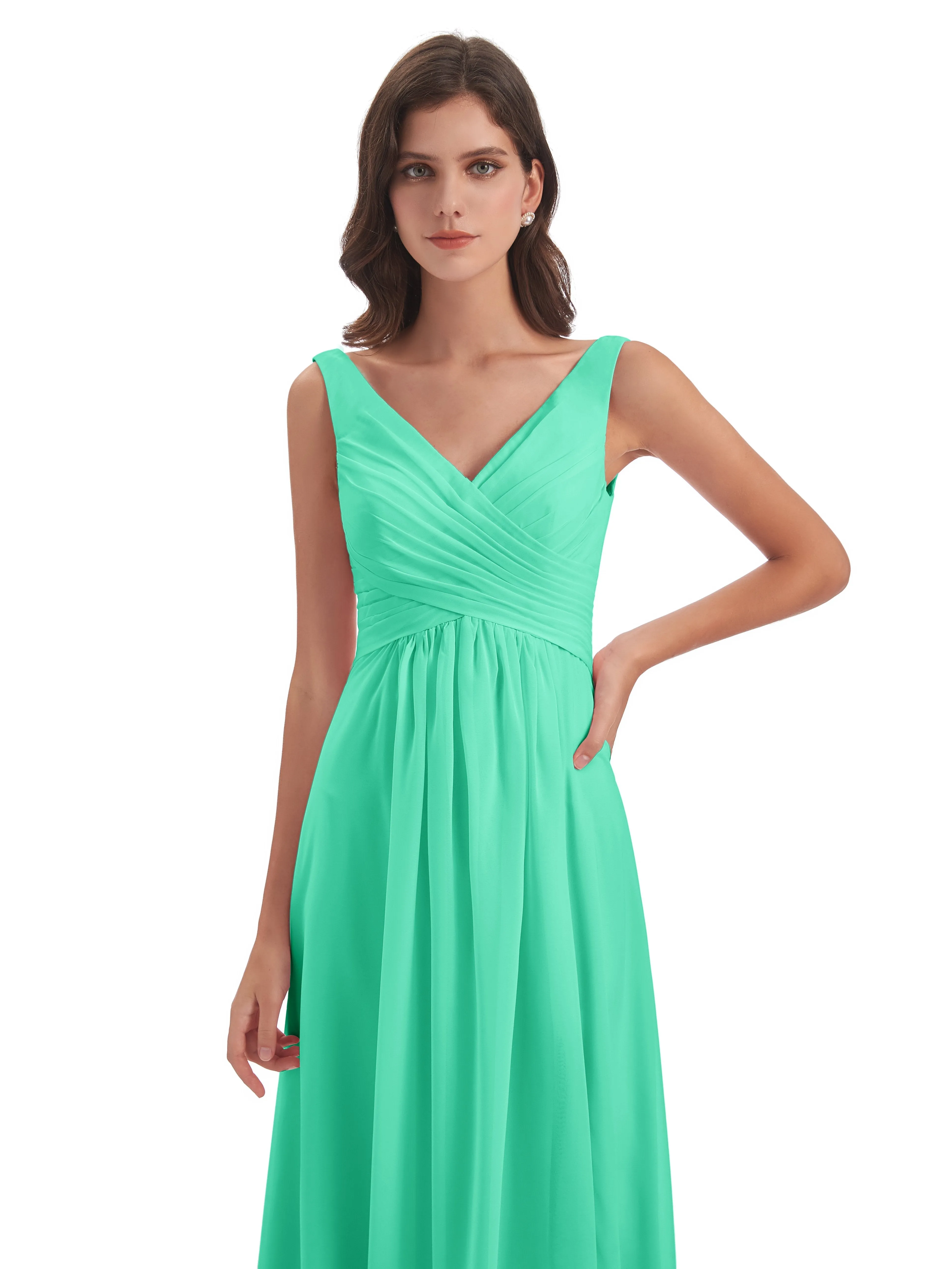 Bella Chiffon Column V-neck Long Bridesmaid Dresses
