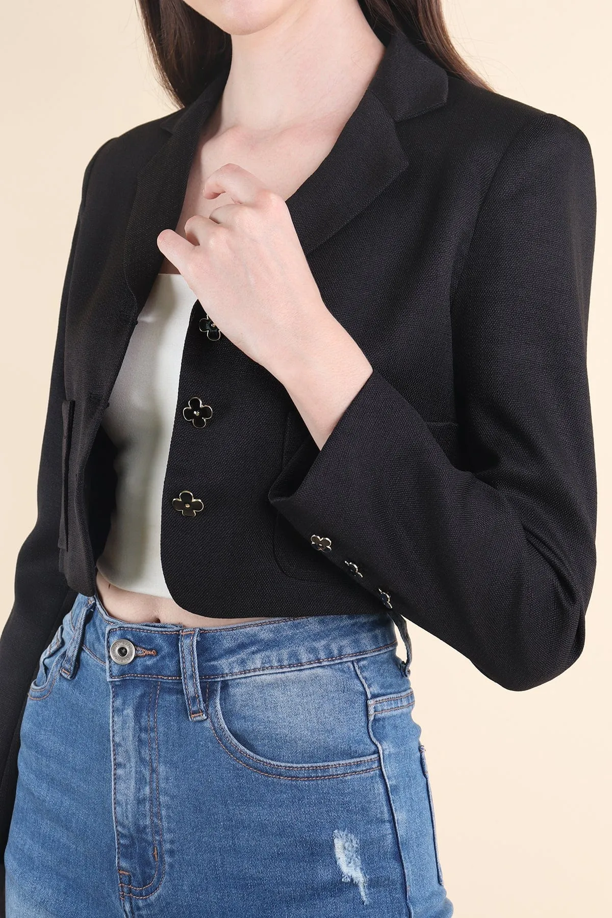 CARINNE CROPPED BLAZER IN BLACK