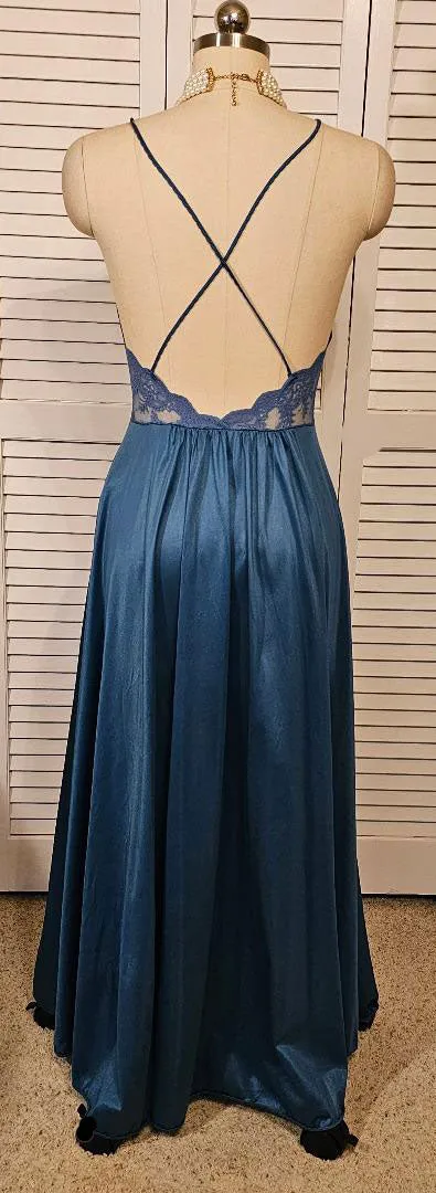 GLAMOROUS VINTAGE KATZ NIGHTGOWN CRISS CROSS BACK MADE IN THE USA SIZE SMALL IN STORMY SEAS