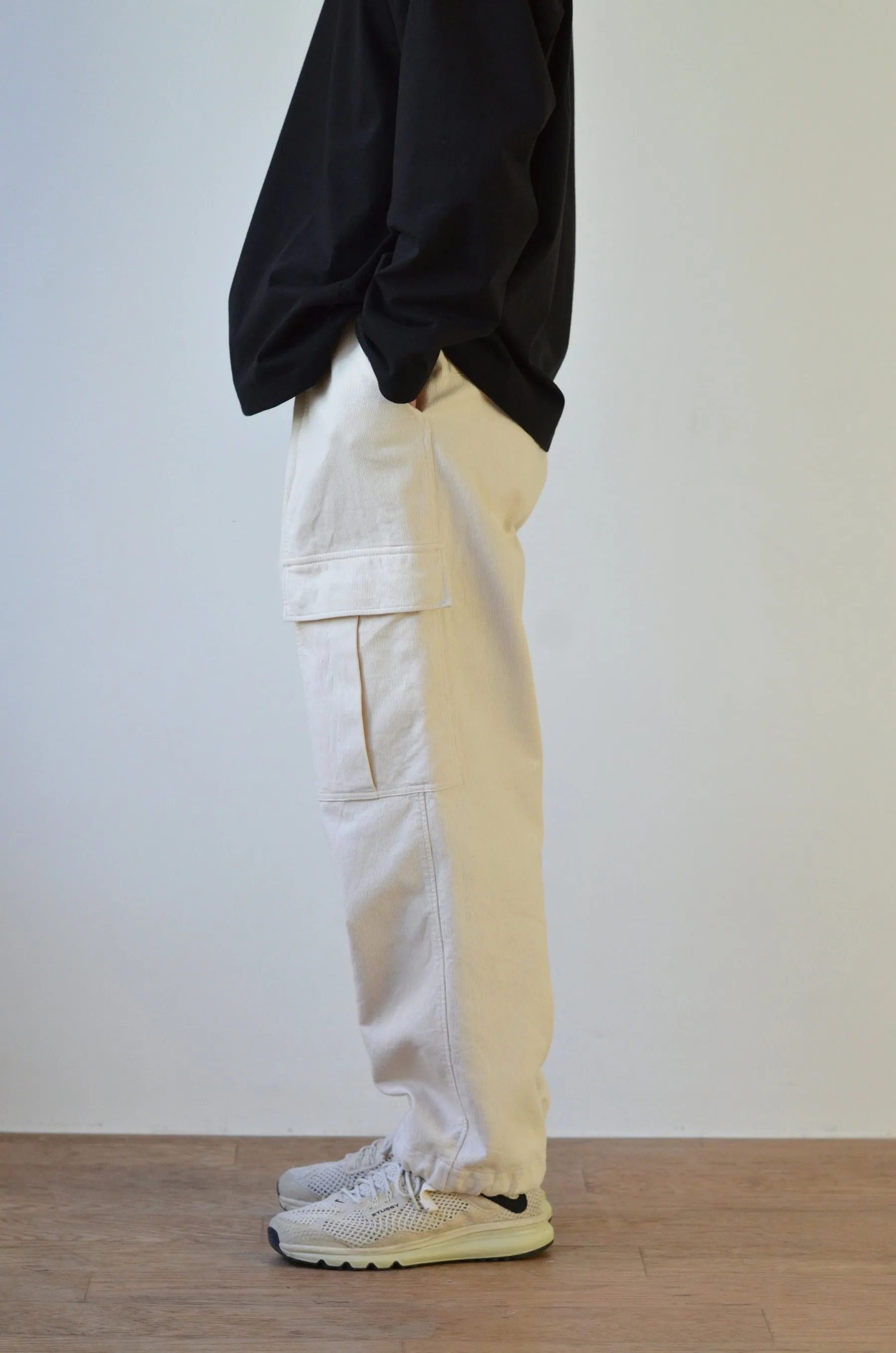 kontor / CORDED YARN CARGO PANTS