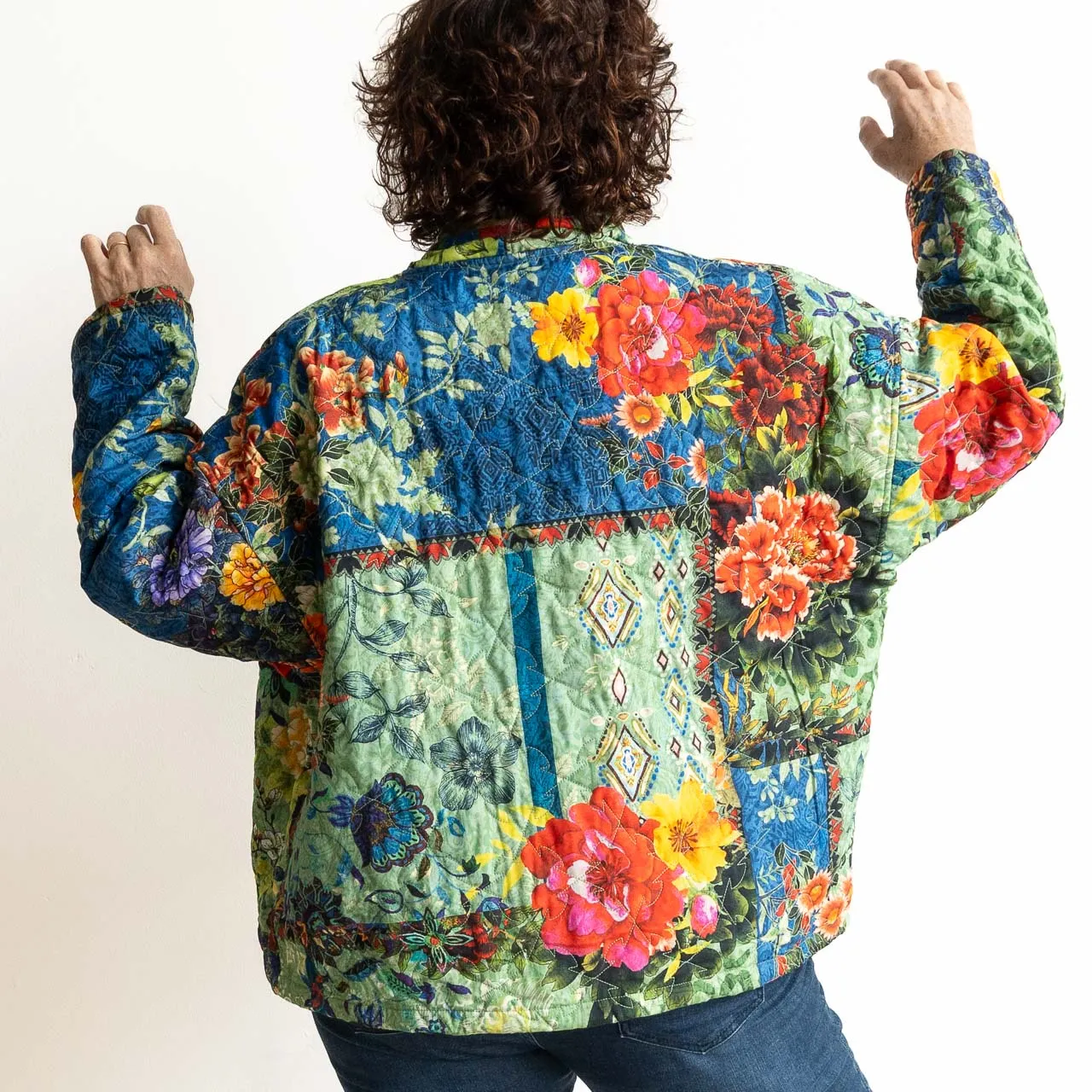 Quilted Crop Jacket by Escape - Medellin - 3333