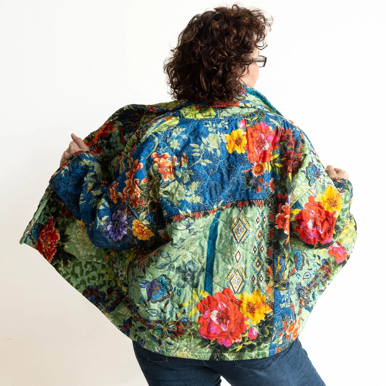 Quilted Crop Jacket by Escape - Medellin - 3333